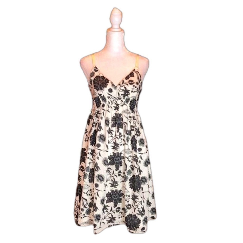 DEREK HEART Cream, Light & Dark Gray
Floral Print Sundress, Size S